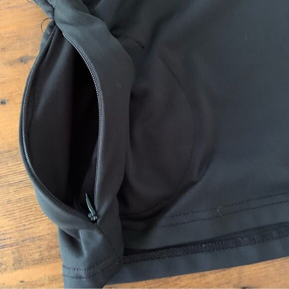 Bolle Black Zebra Accent Hooded Tennis Golf Zip Up Hooded Jacket Sz S - Picture 7 of 7